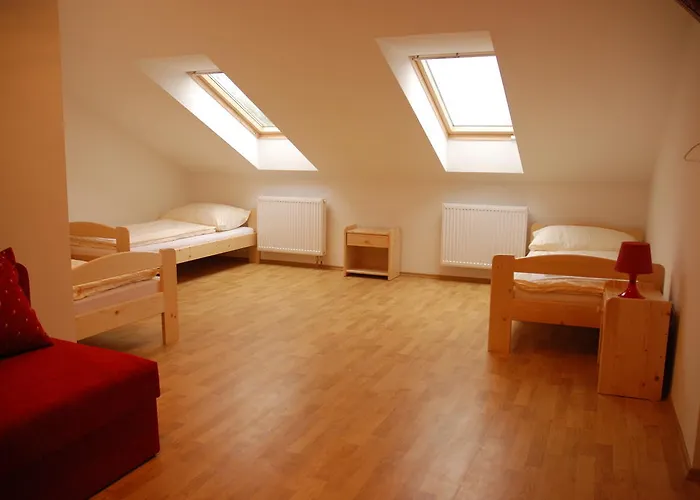 Гостевой дом In Vino Bed & Breakfast Погоржелице